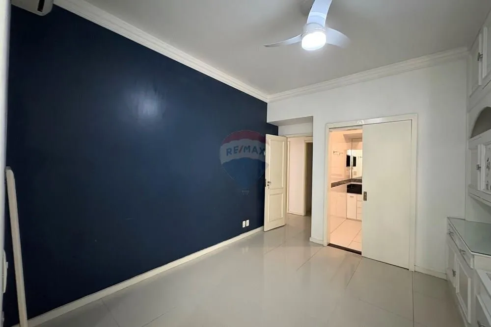 Imagem Apartamento Amplo na Tijuca, Ótimo Preço! Use FGTS ou Financiamento!