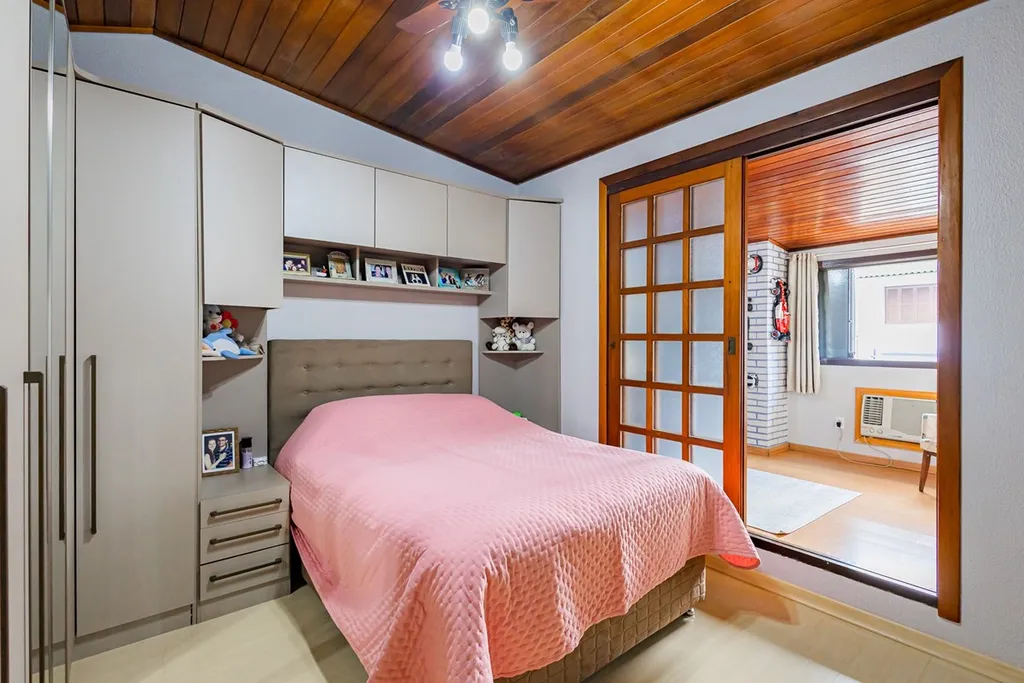 Imagem Casa de Condomínio em Morro Santana