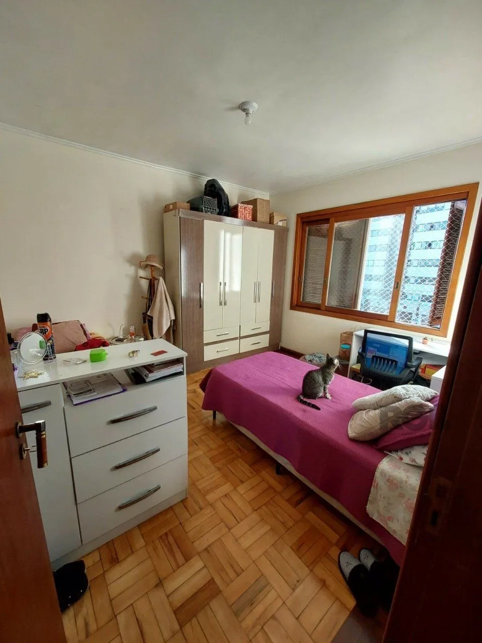 Imagem Apartamento com 03 Quartos na Avenida Protásio Alves, Porto Alegre