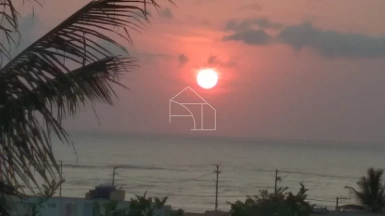 Imagem Casa à Venda - Enseada de Jacaraípe com vista permanente para o mar