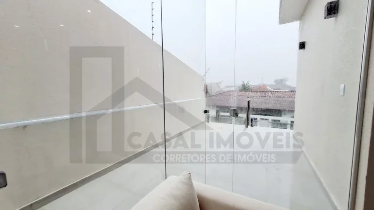 Imagem CASAL IMÓVEIS VENDE CASA CONJ ITORORO 3 SUÍTES + 2 VGS PORTEIRA FECHADA