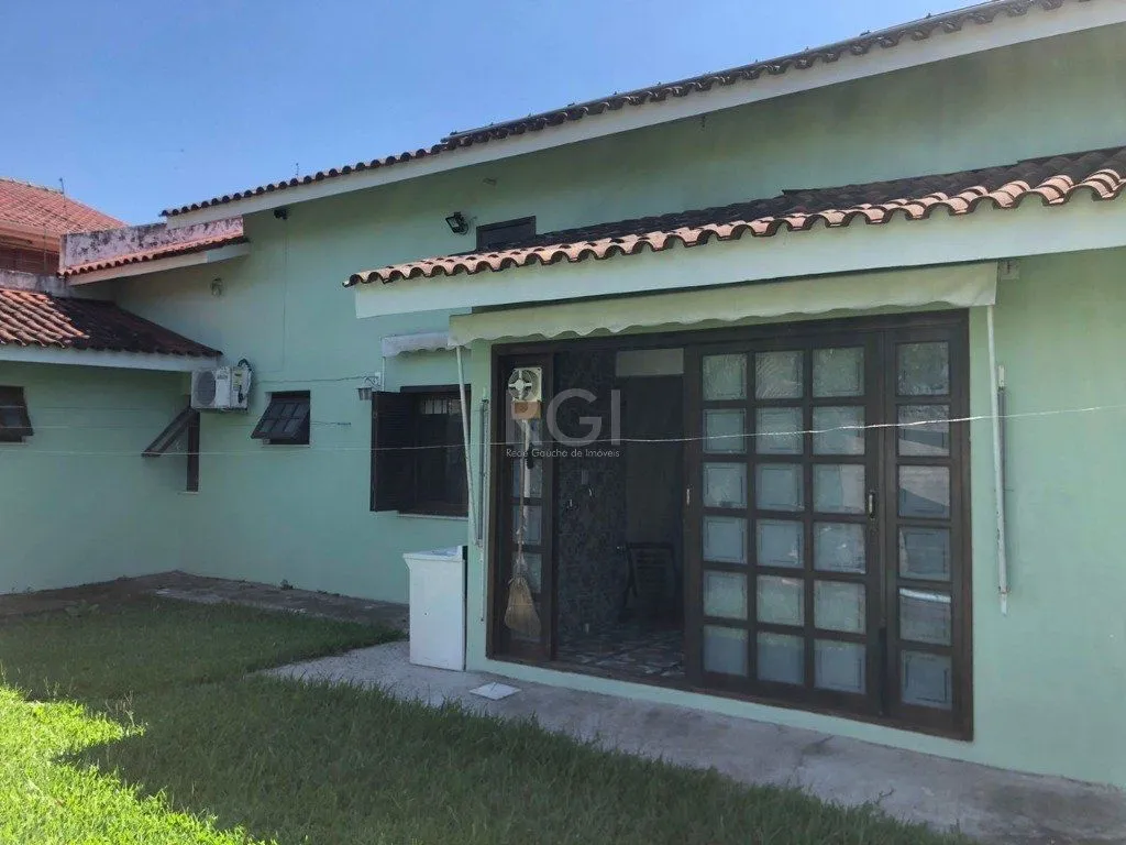 Imagem Casa para Venda - 180.19m², 3 dormitórios, sendo 1 suites, 2 vagas - Camobi