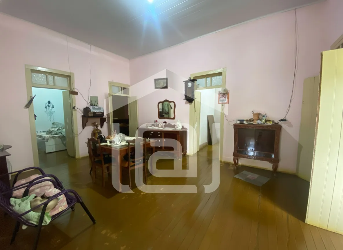 Imagem Sítio 5 m² à venda em Santana de Caldas, Caldas