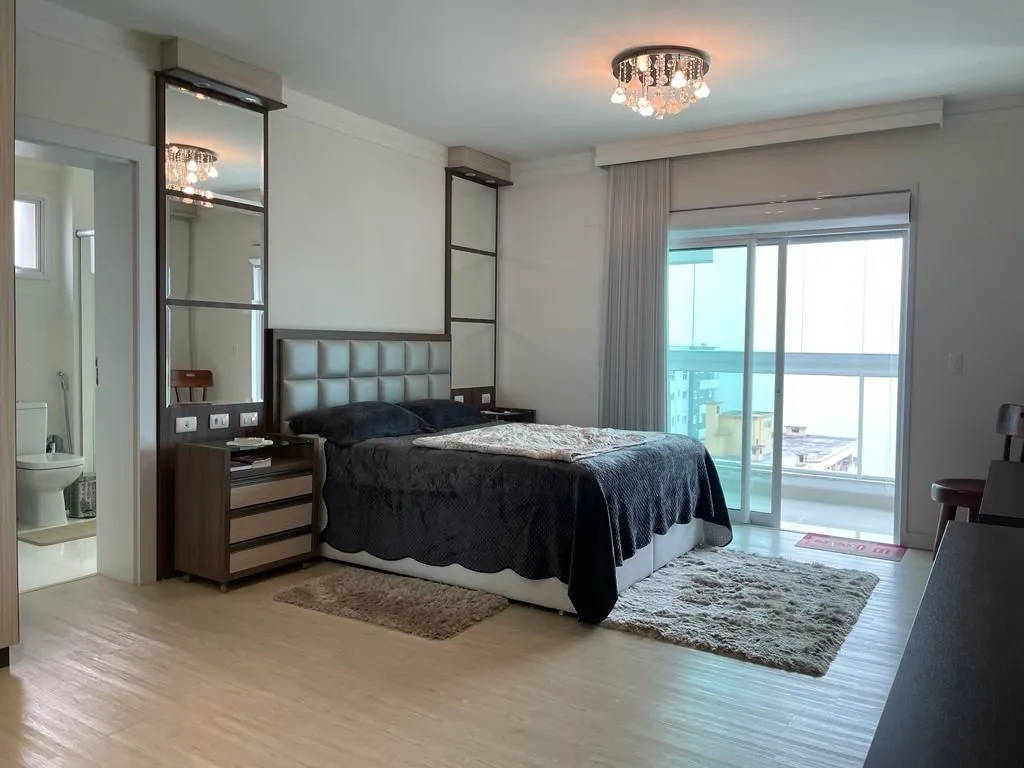 Imagem Apartamento à venda com 248m2 por R$ 6.490.000,00