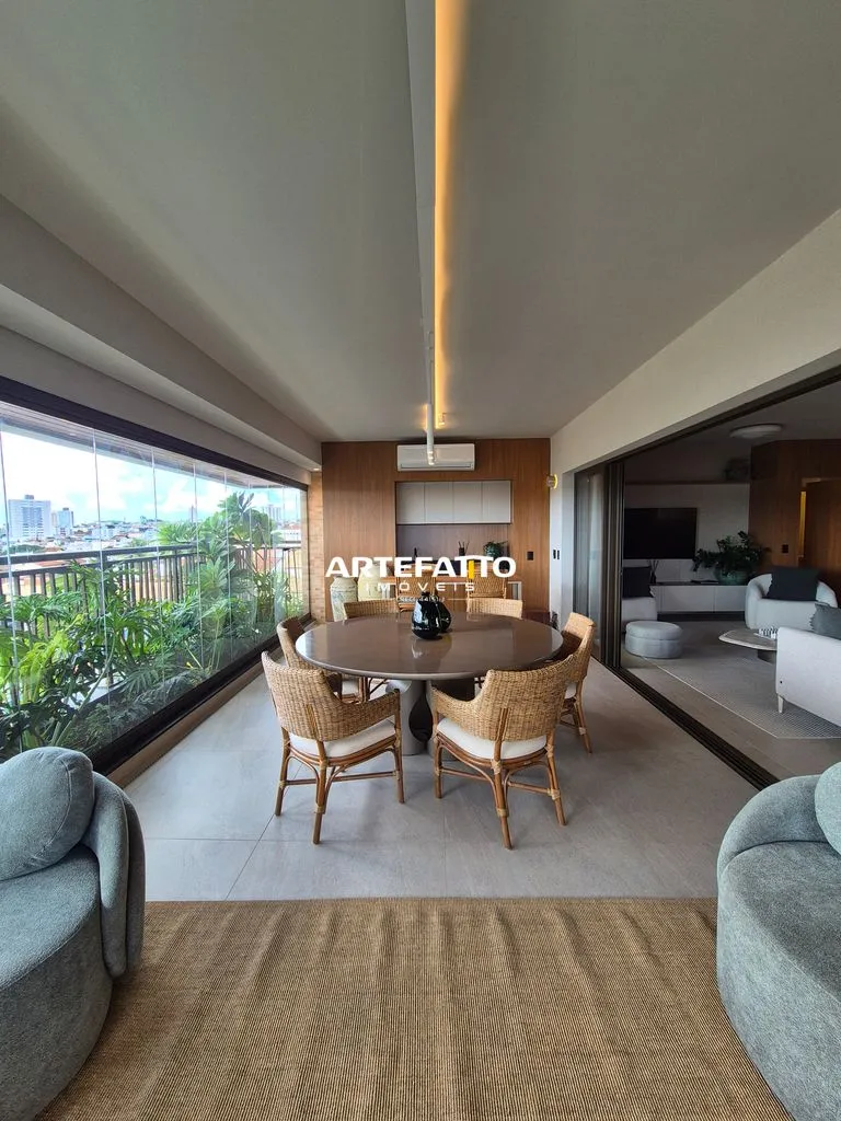 Foto do imóvel Apartamento com 4 suítes em Rua das Artes