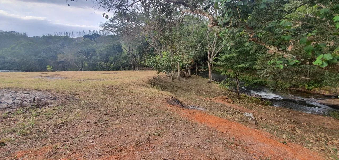 Imagem Chácara paradisíaca em Joanópolis por R$ 1.700.000,00!