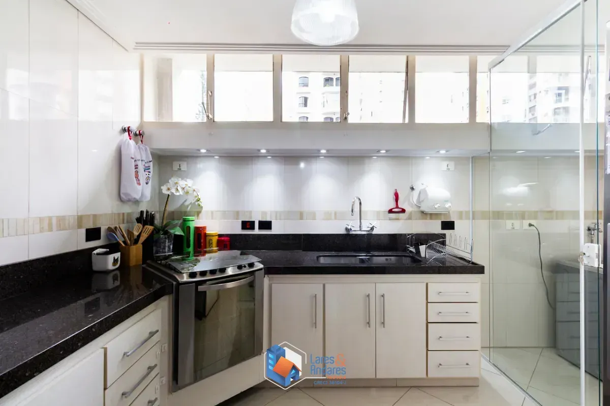 Imagem Apartamento para venda em Santa Cecília com 3 quartos, sendo 1 suíte, 176m²