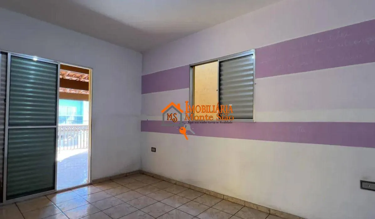 Imagem Sobrado com 4 dormitórios à venda, 200 m² por R$ 636.000 - Vila Nossa Senhora de Fátima - Guarulhos/SP