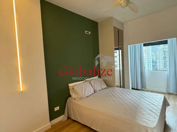 Imagem Apartameno à venda com 65m², 2 quartos, 1 suíte, frente mar, 1 vaga por R$885.000,00 no José Menino em Santos