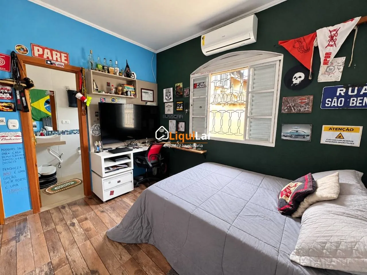 Imagem Sobrado mobiliado à venda com 3 suítes, piscina, área gourmet e energia solar no Vilas Boas