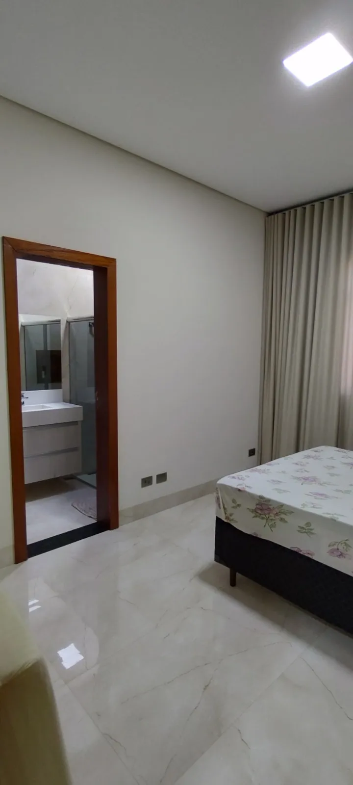 Imagem Casa 292m Umuarama-PR 182