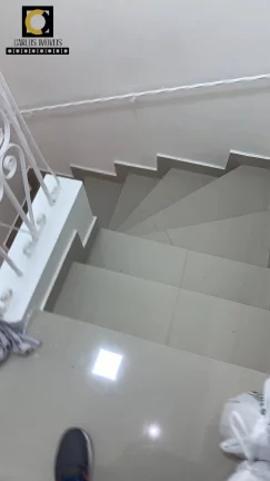 Imagem Otimo Sobrado 3 dorm.2 suítes a venda no Boqueirão- Santos168 m2 R$ 899 mil