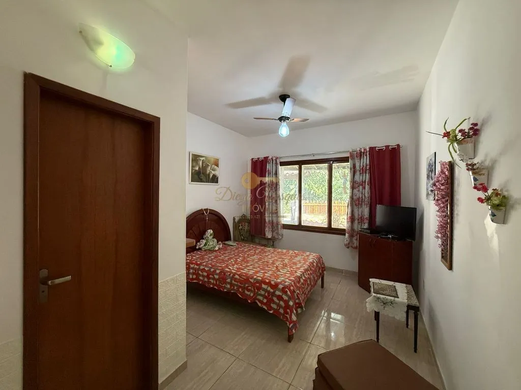 Imagem Casa em Condomínio para Venda em Guapimirim / RJ no bairro Limoeiro