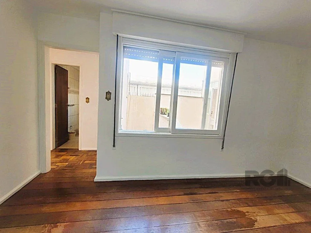 Imagem Excepcional apto. com excelente localização, na Rua Gomes Jardim 2 quartos com vaga.