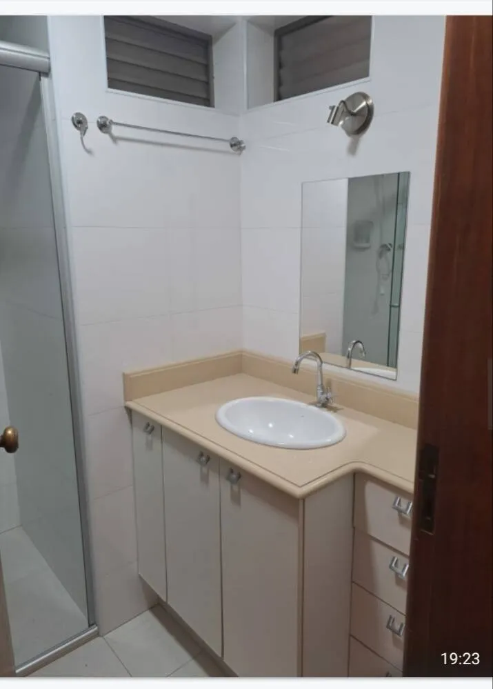 Imagem Apartamento de 130m² Localizado no centro de Alphaville.