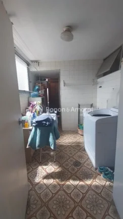 Imagem Localizado em um dos edifícios mais tradicionais da cidade, este apartamento oferece conforto e pra...