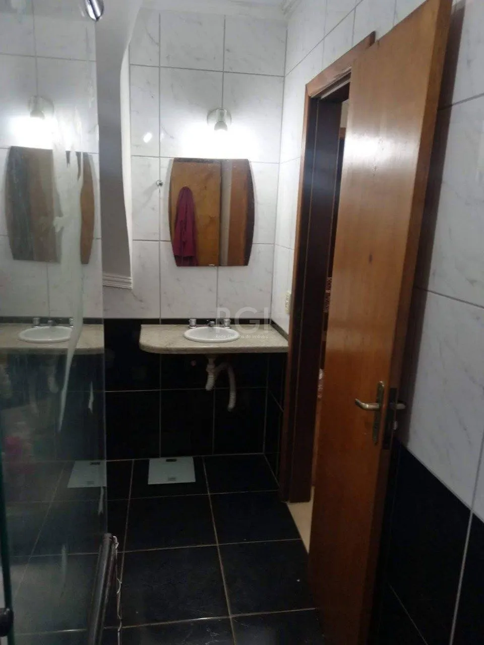 Imagem Casa, 2 dormitórios, 2 banheiros, 2 vagas de garagem, Aberta dos Morros Poa/RS