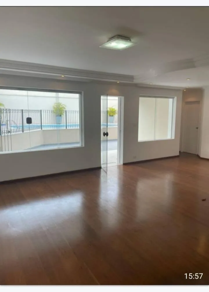 Imagem Linda casa de 5 dormitórios