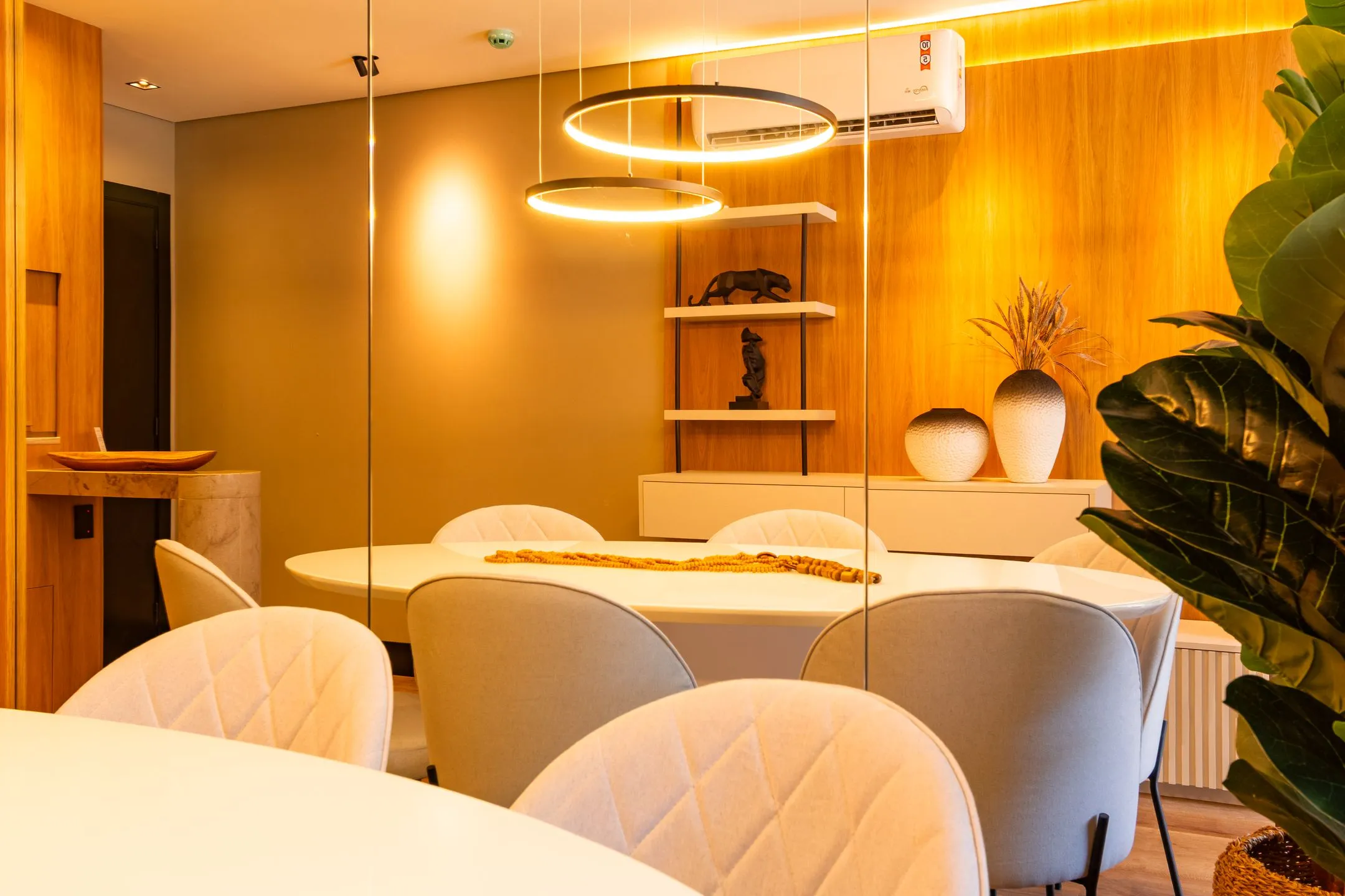 Imagem Apartamento à venda em Gramado, Centro, com 2 quartos, 78.49m2