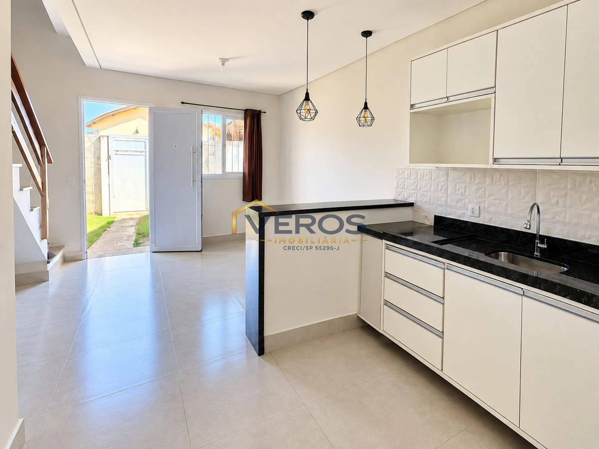 Imagem Casa a venda no Pontal Santa Marina Caraguatatuba - 2 suítes