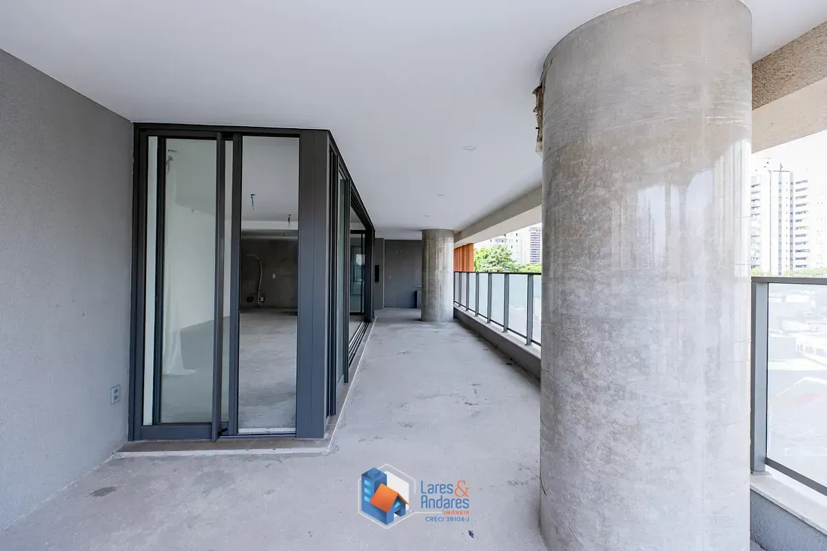 Imagem Apartamento para venda em Campo Belo com 3 quartos, sendo 3 suítes, 210m²