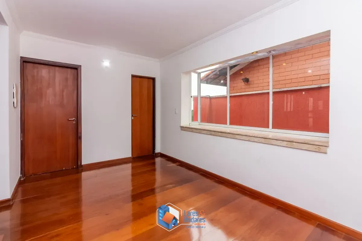 Imagem Casa para venda em Vila Albertina com 3 quartos, sendo 1 suíte, 413m²