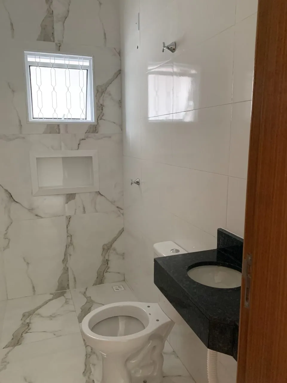 Imagem Casa à venda 2 Quartos, 1 Suite, 2 Vagas, 125M², Residencial Estoril, Taubaté - SP
