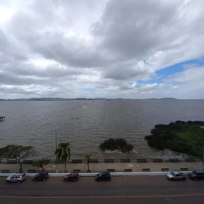 Imagem Apartamentos com 3 Dormitórios