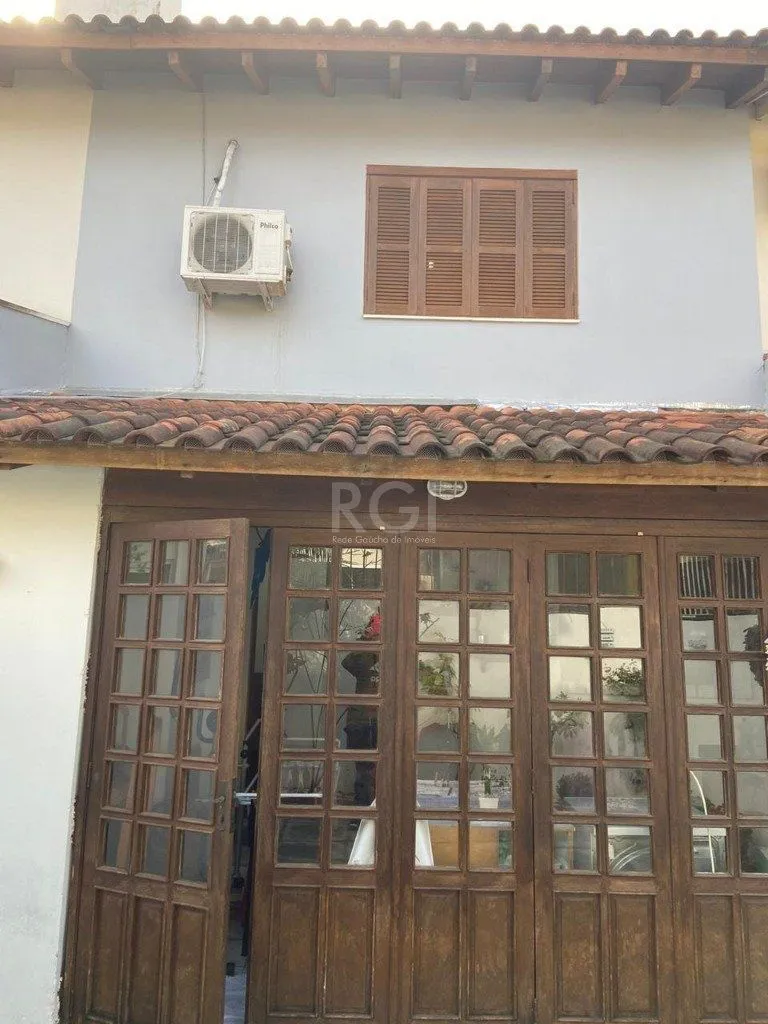 Imagem Casa para Venda - 110m², 2 dormitórios, 1 vaga - Hípica