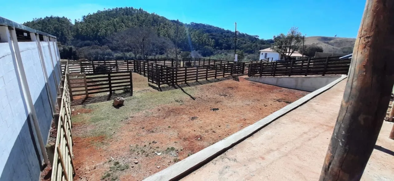 Imagem Chácara à venda 1300000M², Centro, São Lourenço - MG