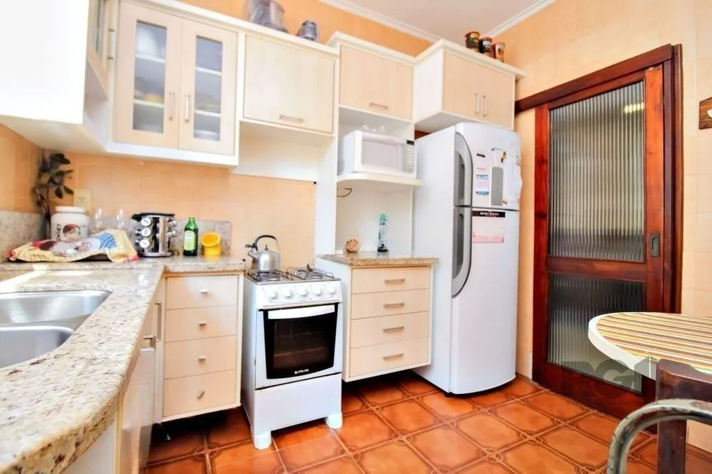 Imagem Casa 4 Dormitórios Bairro Gloria.