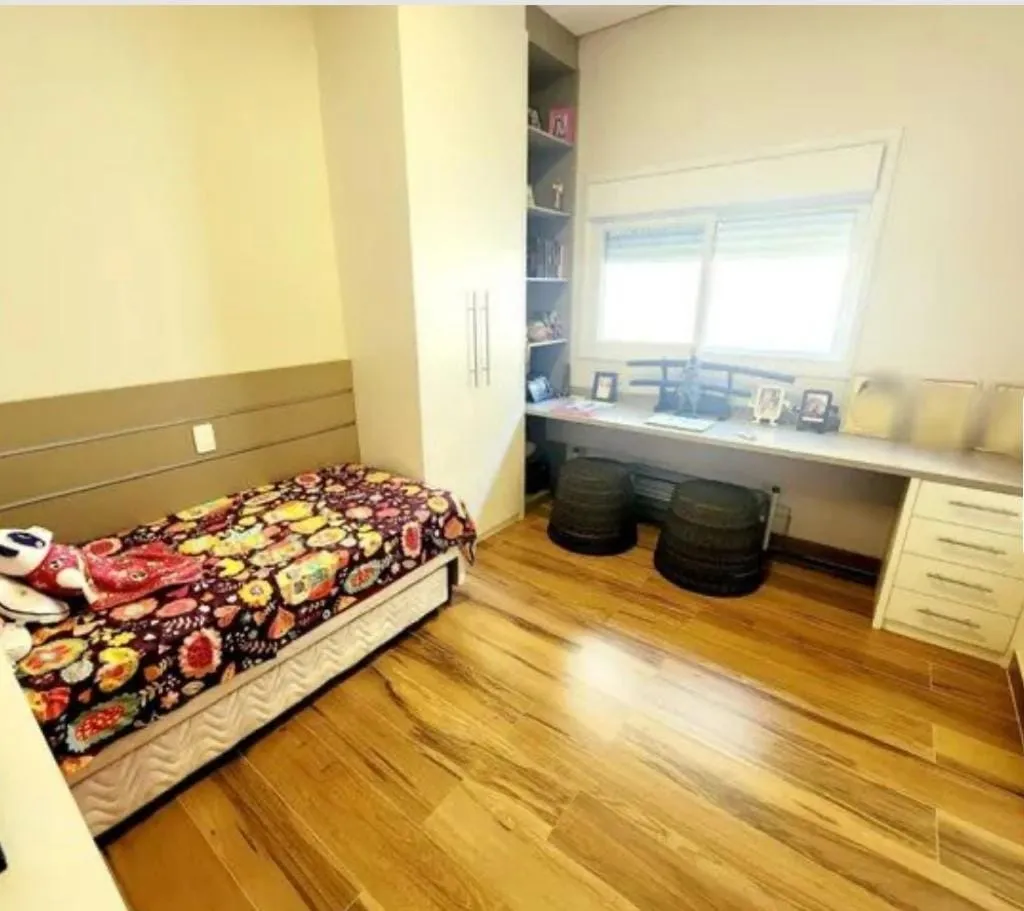 Imagem Casa à venda 3 Quartos, 1 Suite, 2 Vagas, 300M², Piracangaguá, Taubaté - SP | Condomínio Ouroville