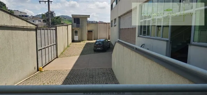 Imagem Galpões para venda em Barueri no bairro Jardim Tupanci