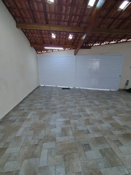 Imagem Casa para Venda em Mongaguá, Plataforma, 4 dormitórios, 3 suítes, 2 banheiros, 3 vagas