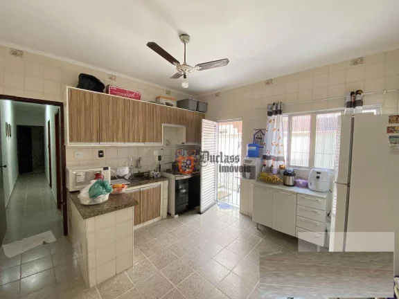 Imagem Casa com 3 dormitórios à venda, 100 m² por R$ 590.000 - Ocian - Praia Grande/SP