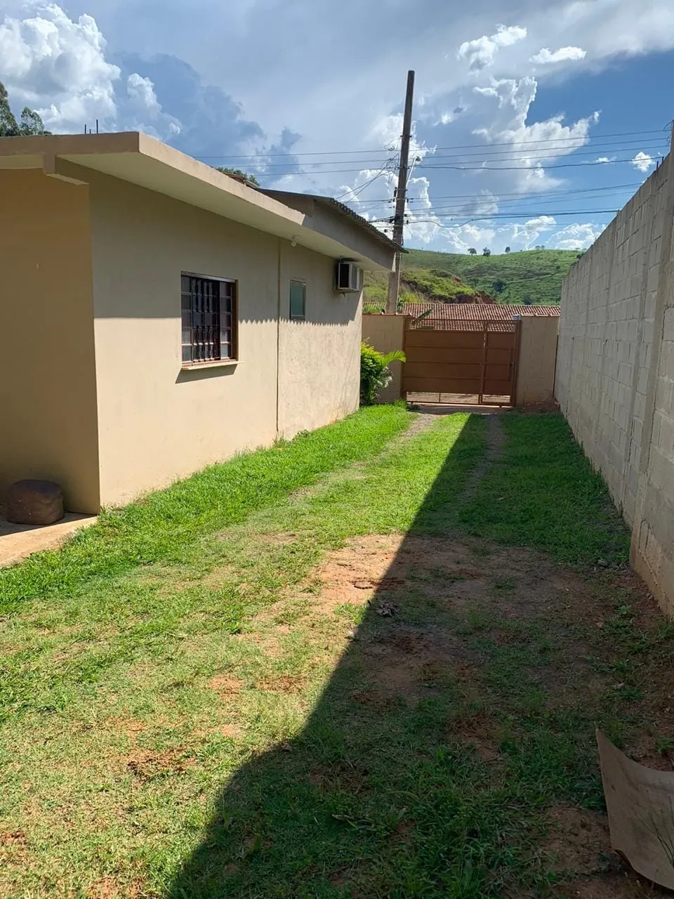 Imagem Casa à venda 3 Quartos, 6 Vagas, Santa Rita, Aparecida - SP