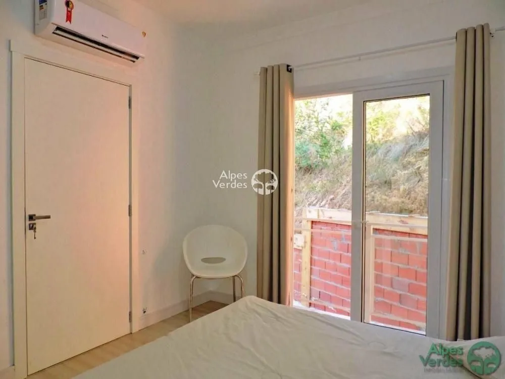 Imagem VENDE-SE CASA GERMINADA PROXIMO AO AEROPORTO DE CANELA COM 119M²