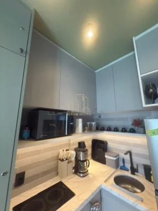 Imagem Excelente apartamento decorado com três quartos varanda a venda na Barra