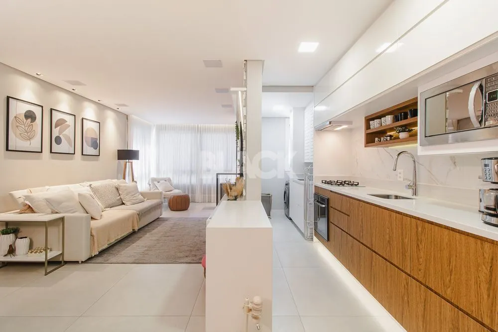 Imagem Apartamento à venda em Torres, Centro, com 2 quartos, 84.21m2