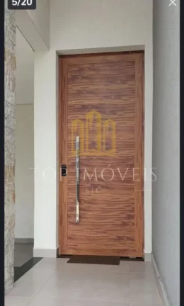 Imagem Maravilhosa casa três dormitórios Suíte com closet piscina área gourmet no condomínio Santa Monica