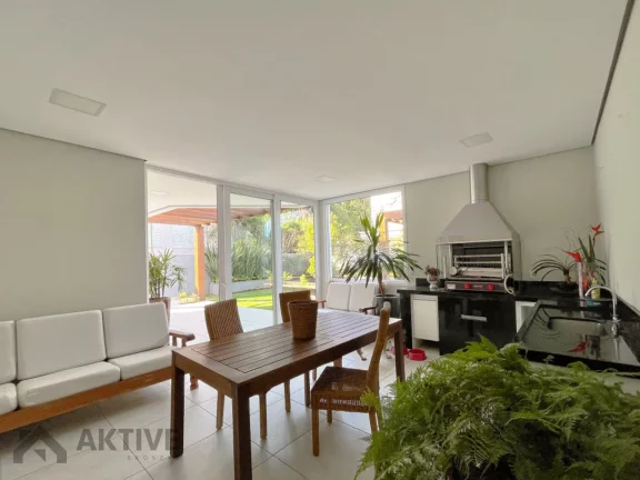 Imagem Casa de Condomínio em Aldeia da Serra - Barueri, SP
