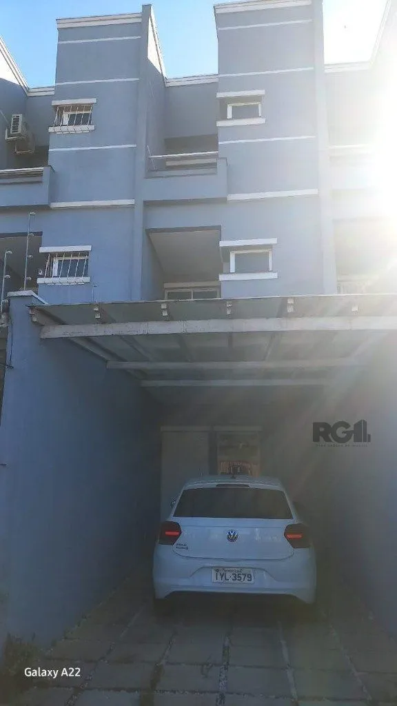 Imagem sobrado - 3 dorms. - 2 vagas - 234,35 m² - Mário Quintana