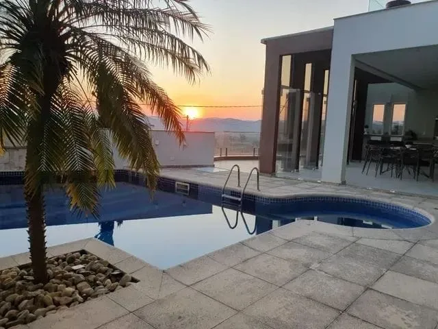 Imagem Casa à venda 4 Quartos, 4 Suites, 5 Vagas, 670M², Urbanova, São José dos Campos - SP | Condomínio Residencial Jaguary,
