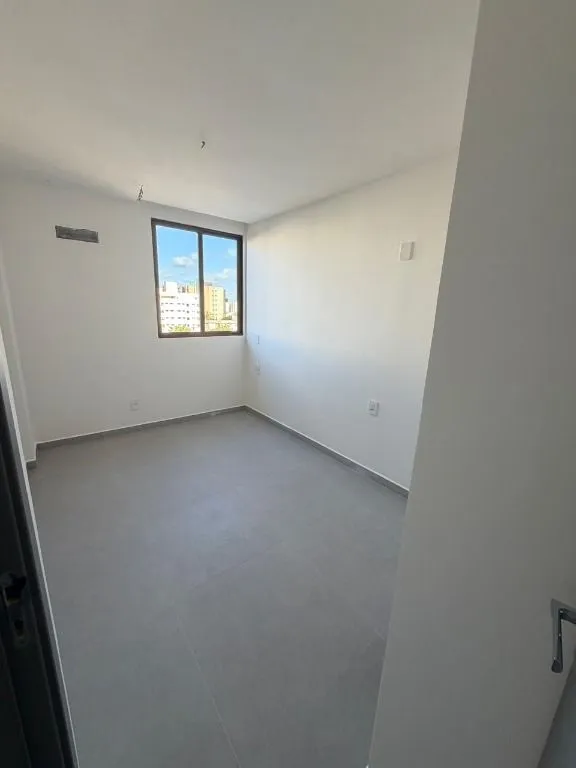 Imagem Cobertura duplex em Intermares, com piscina privativa, área gourmet, 2 quartos e 2 vagas, a apenas 300m da praia.