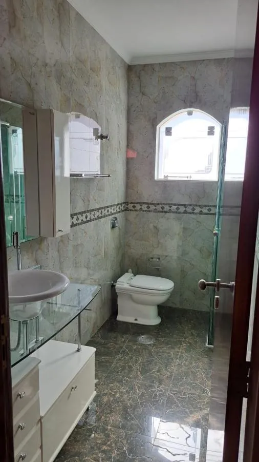 Imagem Sobrado para Venda em Santo André / SP no bairro Vila Curuça