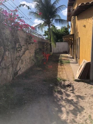 Imagem Linda casa de praia com 3 Suites e 4 Vagas de Garagem, em Ponta de Campina