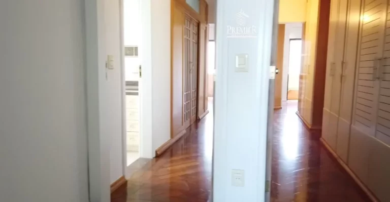 Imagem LINDÍSSIMO APARTAMENTO DE 280M² NO CONDOMÍNIO SERRA DOS CRISTAIS EM ANDAR ALTO