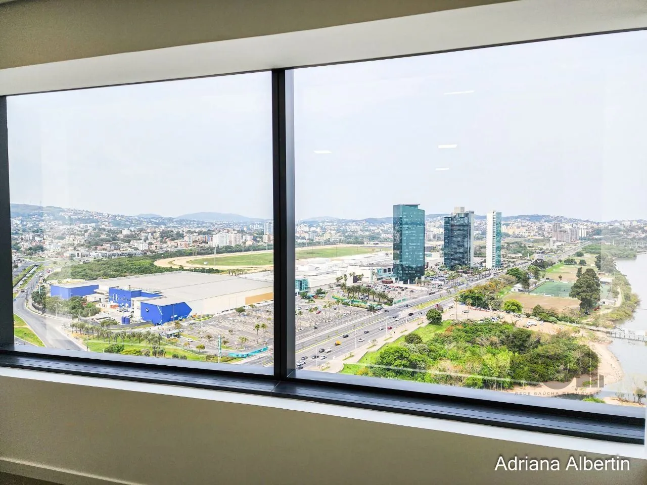 Imagem Conjunto/Sala para Locação/Aluguel - 34.26m², 0 dormitórios, Praia de Belas