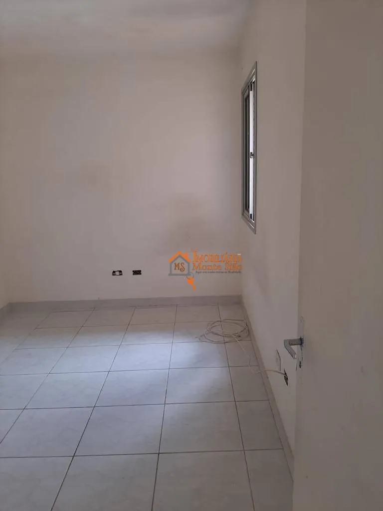 Imagem Casa com 2 dormitórios à venda, 60 m² por R$ 349.000,00 - Vila São João Batista - Guarulhos/SP