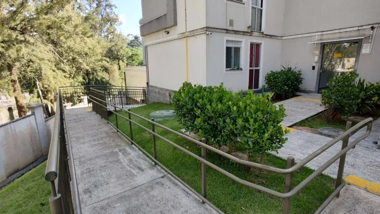 Imagem Apartamento com 2 dormitórios à venda, 39 m² por R$ 212.000,00 - Centro (Cotia) - Cotia/SP